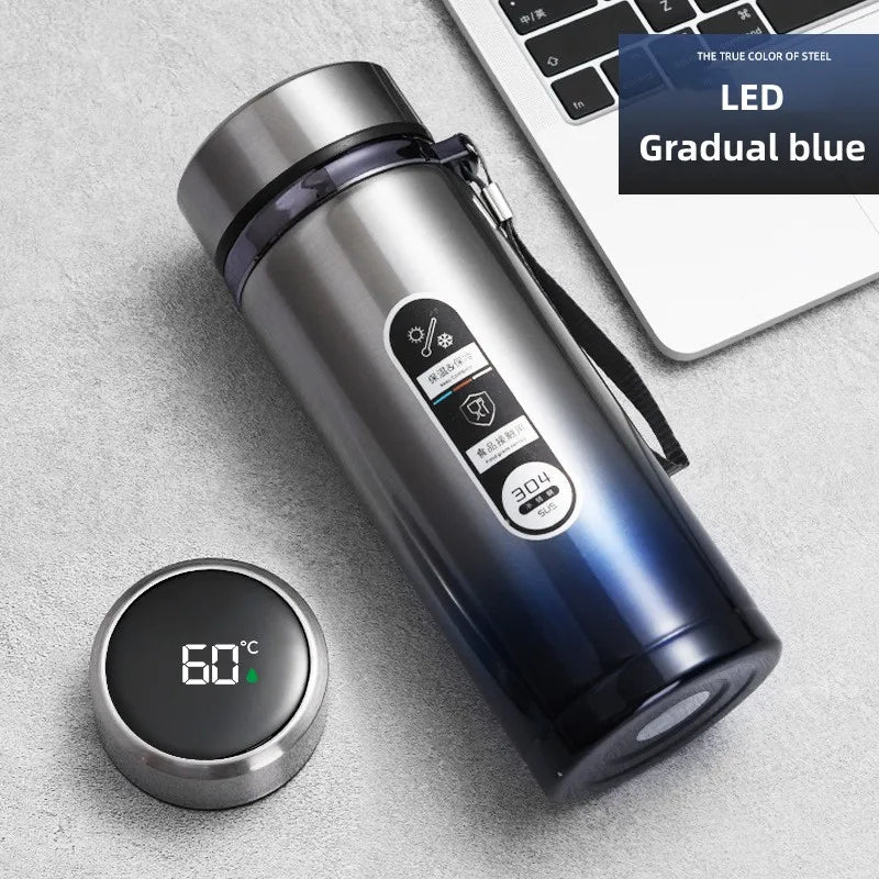 800ML-1 Liter Stainless Steel Thermos Bottle with LED Temperature Display: This image features the bottle in a gradient blue color, highlighting the LED screen and its stylish, modern appearance. The thermos is perfect for keeping beverages at the desired temperature.