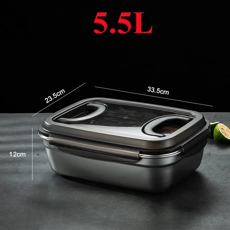 Large Capacity Stainless Steel Outdoor Portable Lunch Bento Box - 5.5L: A 5.5L stainless steel lunch bento box, highlighting its convenient size for family meals. Perfect for eco-friendly and reusable lunch containers.